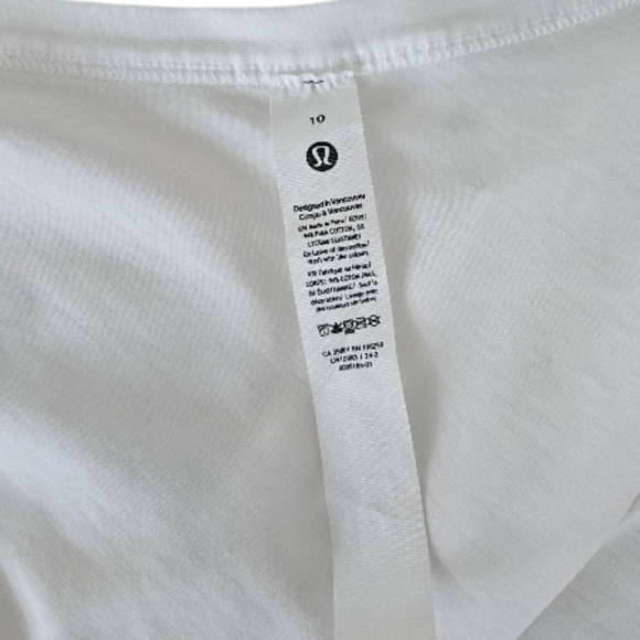 Lululemon Athletica Pure White Tie-Front Tank Top - Picture 4 of 10